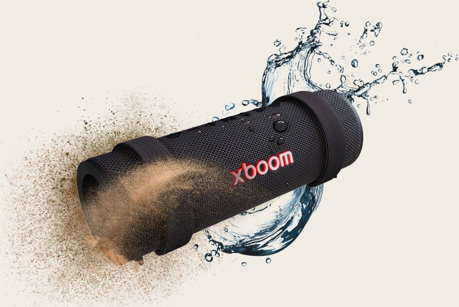 xboom Grab with soil and water splash